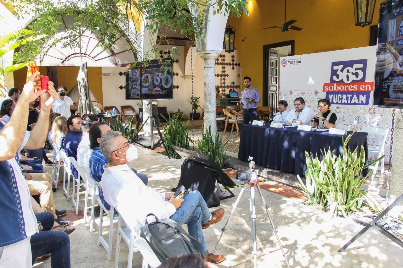 ''365 sabores de Yucatán'', campaña para promover los sabores yucatecos La secretaria de Fomento Turístico, Michelle Fridman Hirsch, presentó la campaña turística “365 sabores en Yucatán”, que coloca a la gastronomía yucateca como el epicentro para que esta industria alcance, y quizá rebase, los indicadores récord de la prepandemia del Covid-19. https://larevistadelsureste.com ''365 sabores de Yucatán'', campaña para promover los sabores yucatecos La secretaria de Fomento Turístico, Michelle Fridman Hirsch, presentó la campaña turística “365 sabores en Yucatán”, que coloca a la gastronomía yucateca como el epicentro para que esta industria alcance, y quizá rebase, los indicadores récord de la prepandemia del Covid-19. https://larevistadelsureste.com