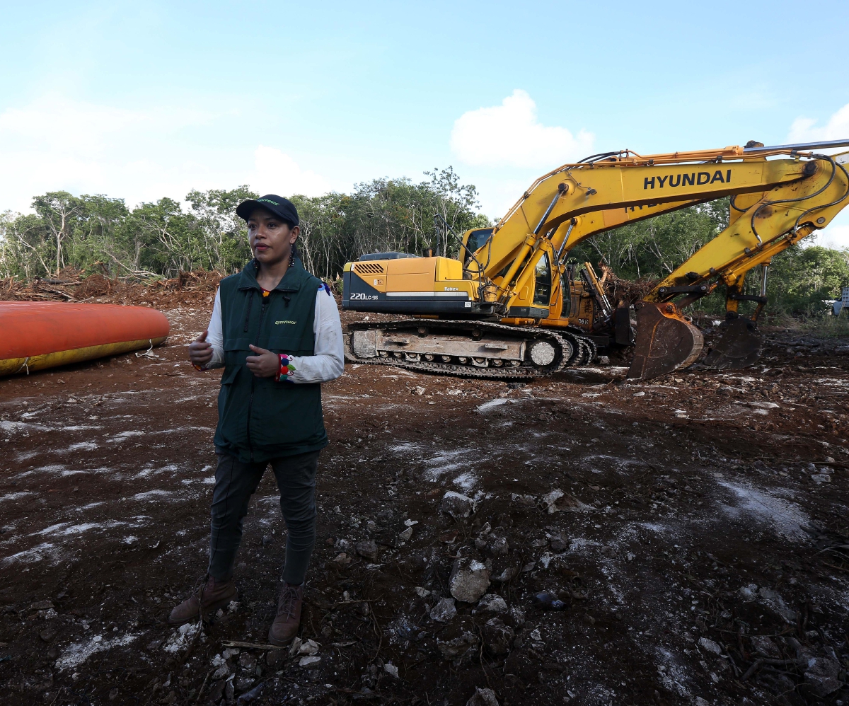 Deben responder por omisiones en Tramo 5 del Tren Maya El Juzgado 1 de Distrito, radicado en Mérida, Yucatán, ratificó la suspensión definitiva que impide retomar la construcción del Tren Maya en el Tramo 5 Sur, que va de Playa del Carmen a Tulum, en tanto resuelva de fondo el amparo 884/2022, que fue promovido por tres espeleobuzos. https://larevistadelsureste.com Deben responder por omisiones en Tramo 5 del Tren Maya El Juzgado 1 de Distrito, radicado en Mérida, Yucatán, ratificó la suspensión definitiva que impide retomar la construcción del Tren Maya en el Tramo 5 Sur, que va de Playa del Carmen a Tulum, en tanto resuelva de fondo el amparo 884/2022, que fue promovido por tres espeleobuzos. https://larevistadelsureste.com
