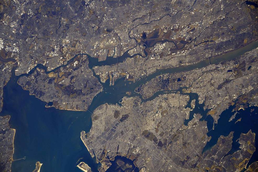 Atentado del 11 de septiembre es fotografiado desde el espacio por astronauta ¿Qué ocurrió el 11 de septiembre del 2001 en Estados Unidos?   https://larevistadelsureste.com