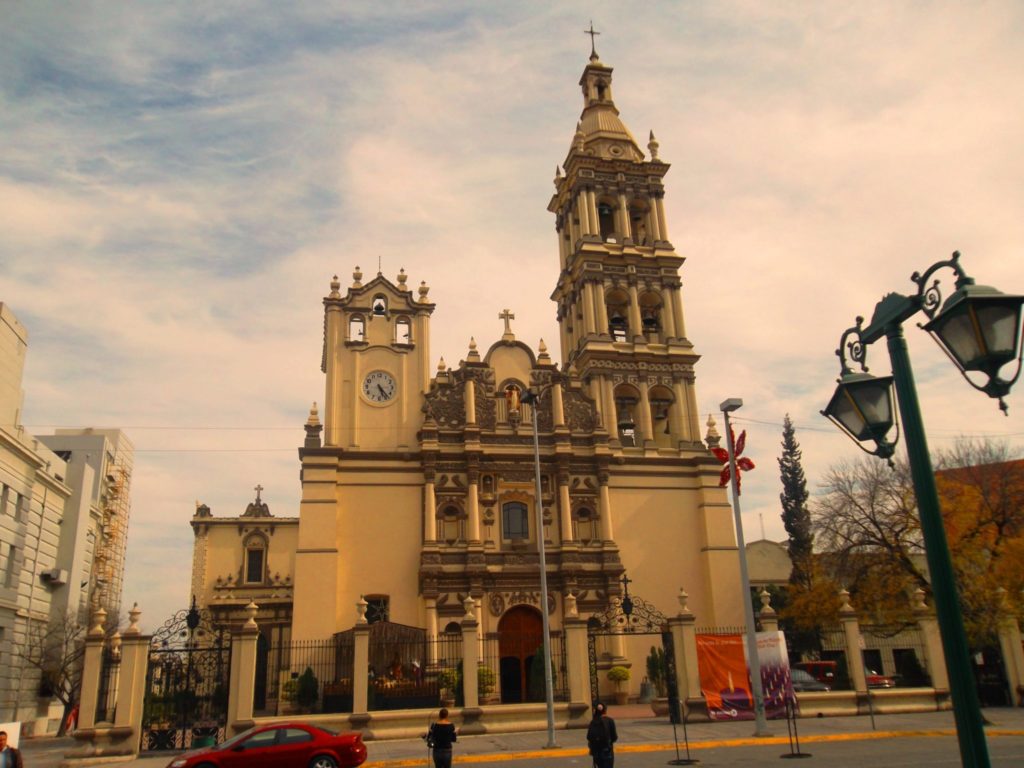 Ocho Lugares Imperdibles En Monterrey Ubicado al norte de México, Monterrey es una ciudad que cuenta con todo tipo de atractivos turísticos. Este destino es referente de nuestro país ya que es considerado como una de las capitales más importantes y al año, se convierte en sede de muchos eventos nacionales e internacionales. https://larevistadelsureste.com