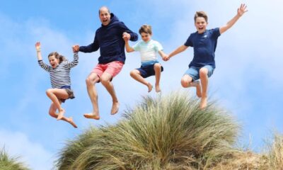 Kate Middleton celebra el 42° cumpleaños del Príncipe William con una foto especial La princesa de Gales, Kate Middleton, ha conmovido a todos con una encantadora publicación para celebrar el 42° cumpleaños del príncipe William. En su cuenta de la red social X, Kate compartió una alegre foto familiar acompañada de un emotivo mensaje: "¡Feliz cumpleaños papá, todos te queremos mucho! Cx". https://larevistadelsureste.com