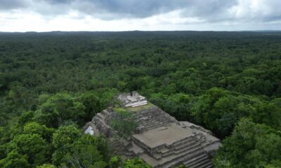 ¡Conócelo! Zona arqueológica Ichkabal abre sus puertas en Quintana Roo El Instituto Nacional de Antropología e Historia anunció que abrirá sus puertas la Zona Arqueológica de Ichkabal, en Quintana Roo. Esto, como parte de un trabajo conjunto y un diálogo con dependencias federales y ejidales, marca el inicio de un nuevo y maravilloso destino turístico. https://larevistadelsureste.com