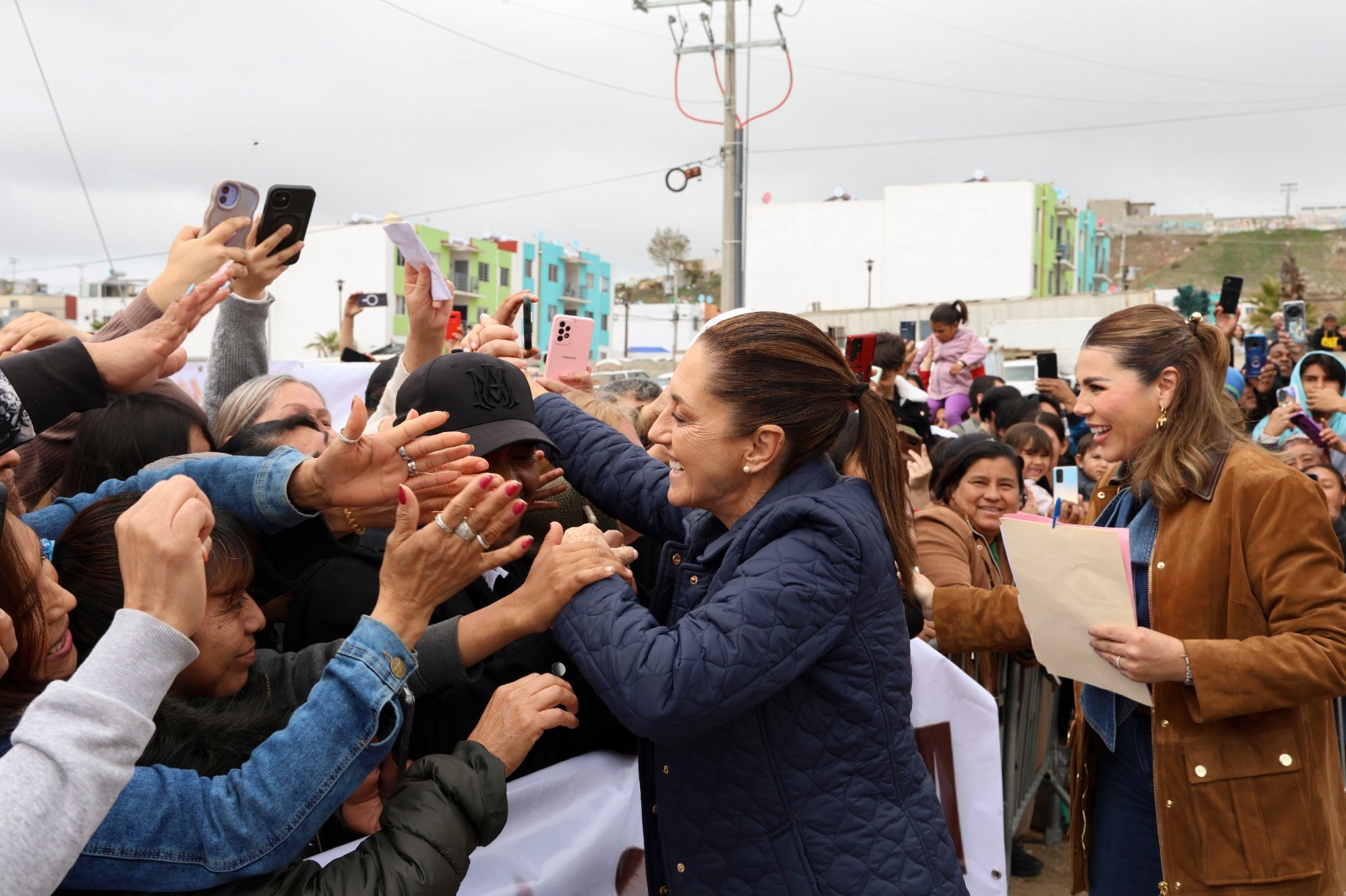 CS impulsa desarrollo en el norte de México con proyectos de vivienda y energía solar