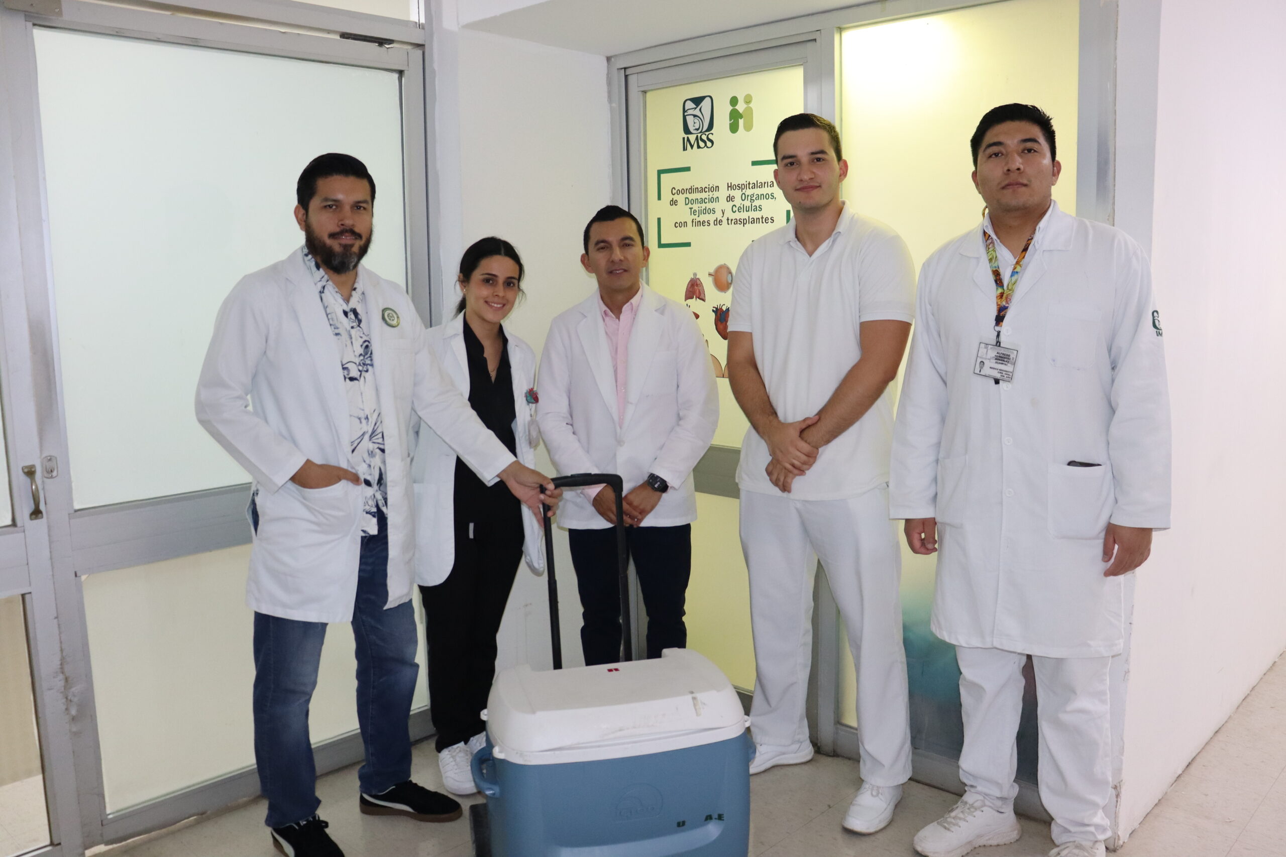 IMSS Tabasco realiza su primera donación multiorgánica del 2025 gracias a joven donador El Instituto Mexicano del Seguro Social (IMSS) en Tabasco, a través del Hospital General de Zona (HGZ) No. 46, recibió su primera donación multiorgánica del 2025 en un acto generoso de amor. https://larevistadelsureste.com