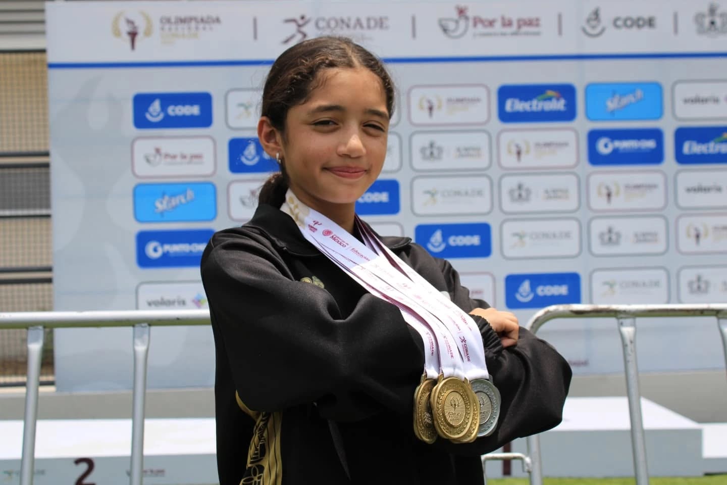 Elisa Ramírez suma cuarta medalla en la Olimpiada Nacional 2025 La tabasqueña Elisa Ramírez gana plata en 500 metros sprint y suma su cuarta medalla en la Olimpiada Nacional 2025. Patinaje sigue brillando. https://larevistadelsureste.com