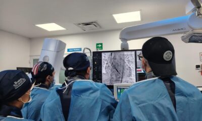 ISSSTE realiza exitosa cirugía de corazón abierto a paciente de 75 años en Morelos El ISSSTE, a través del Hospital Regional de Alta Especialidad de Morelos, realizó con éxito una cirugía de corazón abierto a una paciente de 75 años con cardiopatía isquémica. La intervención, de alta complejidad, fue posible gracias al programa de cirugía cardíaca impulsado por la actual administración. https://larevistadelsureste.com