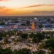 ¿Buscas dónde llevar a papá en Yucatán? Aquí los mejores lugares para comer este fin de semana El Día del Padre es una oportunidad perfecta para disfrutar en familia, y en Yucatán, la gastronomía se convierte en el mejor pretexto para celebrar. https://larevistadelsureste.com