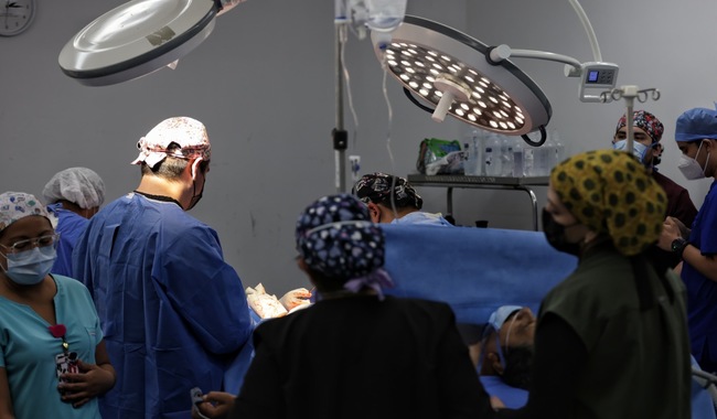 Benefician a 26 derechohabientes en jornada de cataratas del ISSSTE