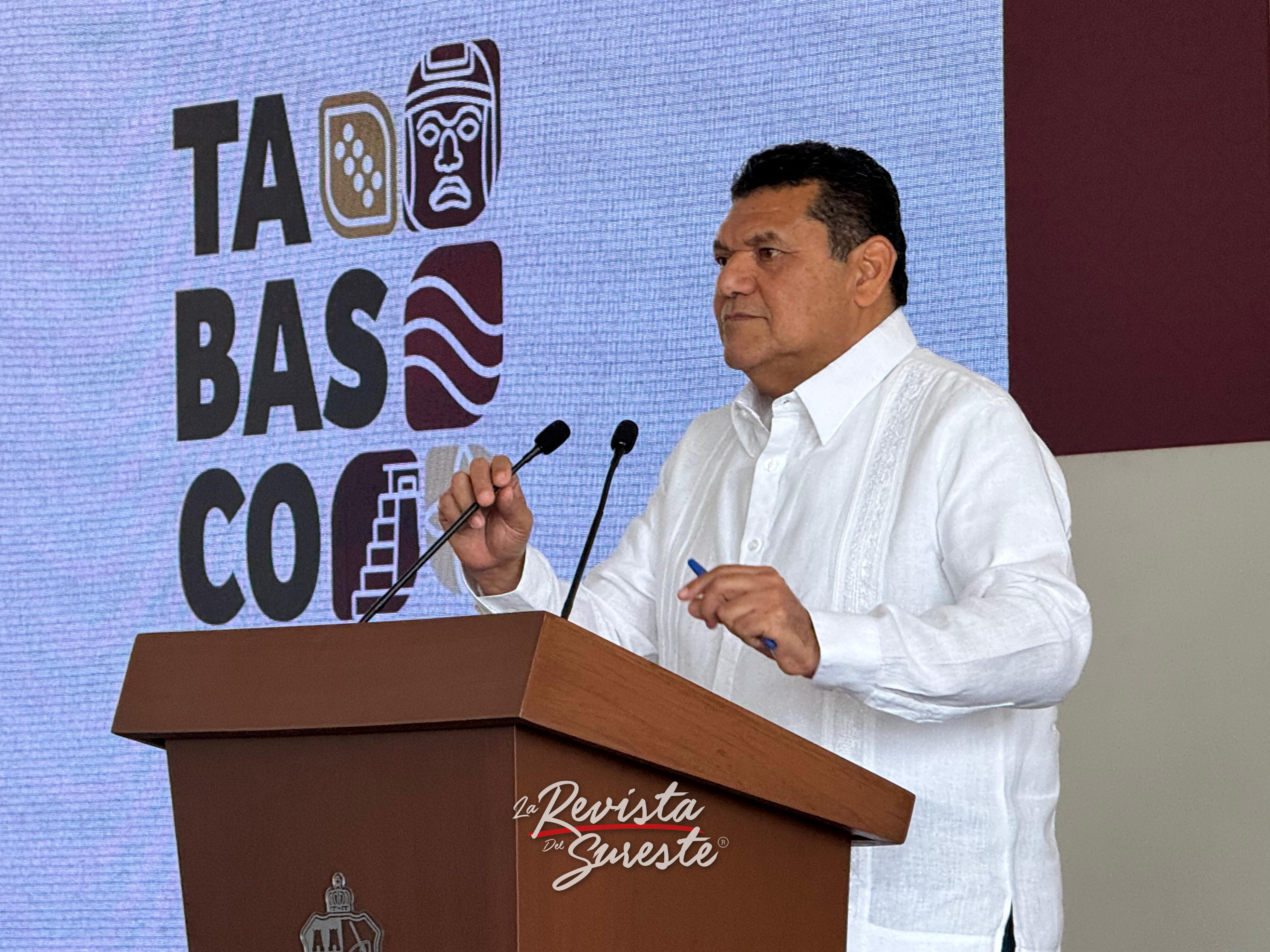 Chedraui invertirá 3,200 mdp en Tabasco y creará más de 7,000 nuevos empleos En un movimiento que marca un hito en el desarrollo económico del sureste mexicano, el Grupo Chedraui anunció una inversión superior a 3,200 millones de pesos en Tabasco, cifra que impactará directamente en la creación de empleos y el fortalecimiento de la infraestructura comercial del estado. https://larevistadelsureste.com
