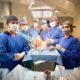 ISSSTE realiza 26 cirugías de rodilla y cadera en Tampico como parte de la Estrategia Cero Rezago El Hospital General (HG) Tampico, en Tamaulipas, adscrito al Instituto de Seguridad y Servicios Sociales de los Trabajadores del Estado (ISSSTE), a cargo del director general Martí Batres Guadarrama, realizó 26 cirugías de reemplazo total de rodilla y cadera en beneficio de derechohabientes de entre 55 y 89 años, con el fin de mejorar su calidad de vida. https://larevistadelsureste.com