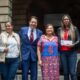 SEP y CDMX entregan tarjetas del Bienestar a escuelas de nivel medio superior En el Patio del Trabajo del Museo Vivo del Muralismo (MVM), en la sede histórica de la Secretaría de Educación Pública (SEP), el titular de la dependencia, Mario Delgado Carrillo, y la jefa de Gobierno, Clara Brugada Molina, encabezaron por primera vez la entrega de 135 tarjetas del Banco del Bienestar a los Comités Escolares de Administración Participativa (CEAP) de planteles de Educación Media Superior beneficiados por el programa La Escuela es Nuestra (LEEN), lo que representa un apoyo total de 189 millones de pesos (mdp) para 2025. https://larevistadelsureste.com