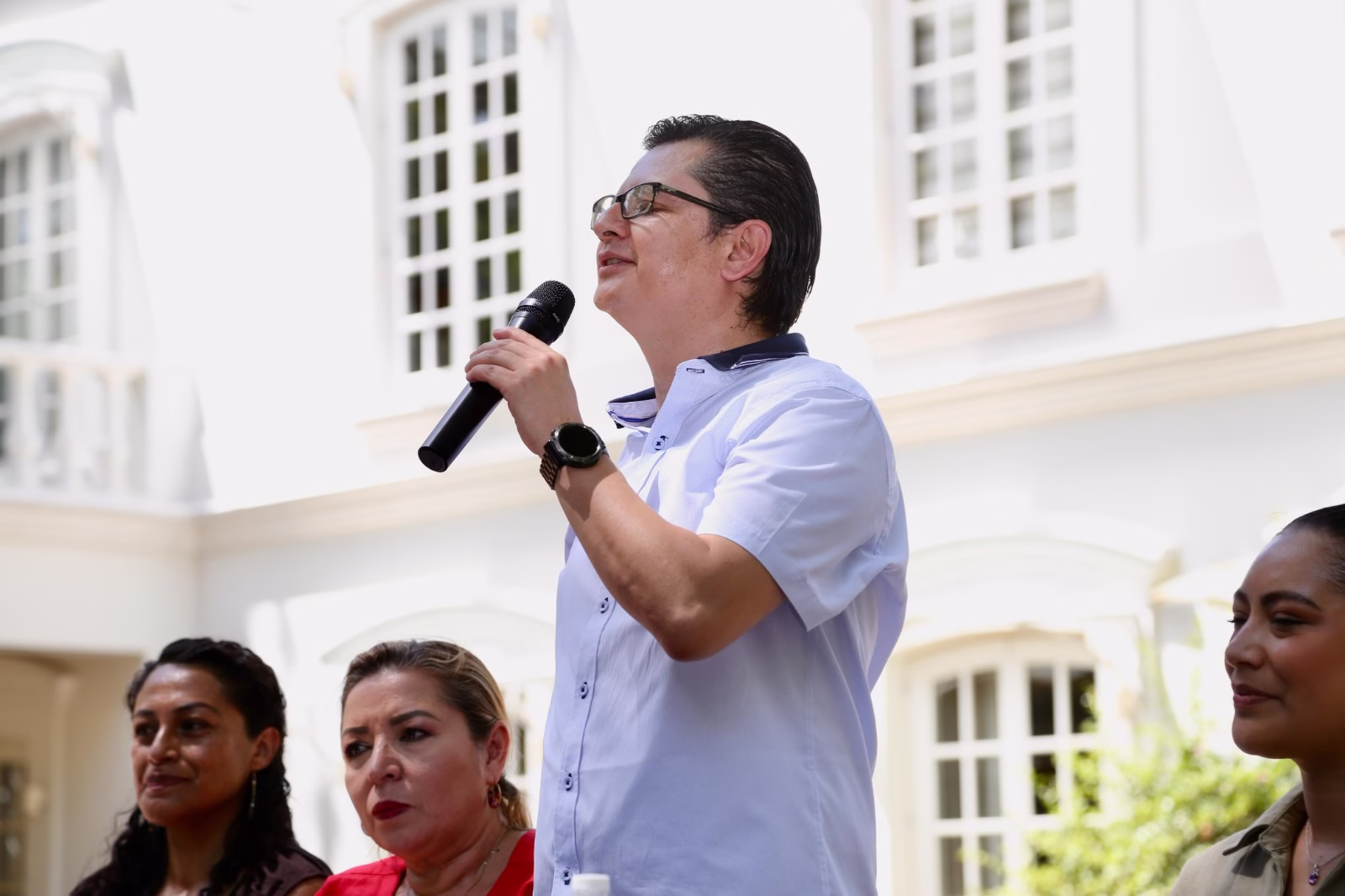 Gobierno de México y Tabasco Firman Convenio por la Cultura Comunitaria La Secretaría de Cultura del Gobierno de México, a través de la Dirección General de Vinculación Cultural (DGVC), firmó un convenio de colaboración con el gobierno del estado de Tabasco, para fortalecer y expandir el programa Semilleros Creativos en la entidad. https://larevistadelsureste.com