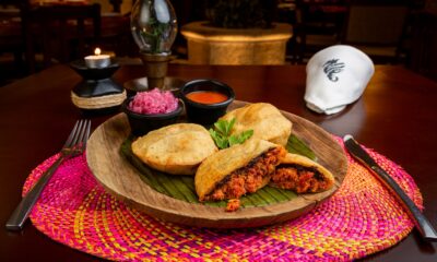 De pan de cazón a camarones al coco: platillos imperdibles y dónde probarlos en Campeche Desde pescados y mariscos frescos hasta platillos emblemáticos como el pan de cazón, la cochinita pibil o los camarones al coco, Campeche ofrece experiencias culinarias únicas que atraen a locales y turistas. https://larevistadelsureste.com