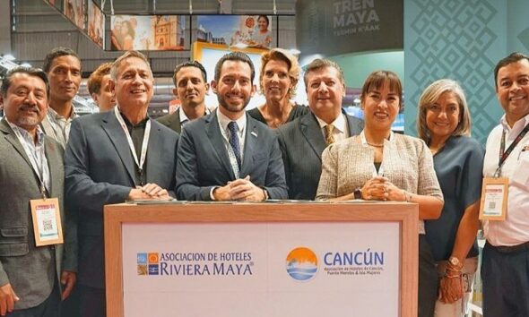 Estados del sureste mexicano deslumbran en París con el Grupo Mundo Maya Estados del sureste mexicano han iniciado una ofensiva turística sin precedentes en Europa, participando de manera conjunta en la Feria Internacional de Turismo Top Resa 2025 que se celebra del 23 al 25 de septiembre en París, posicionando al Grupo Mundo Maya como una potencia turística ante más de 50,000 profesionales de 170 países. https://larevistadelsureste.com