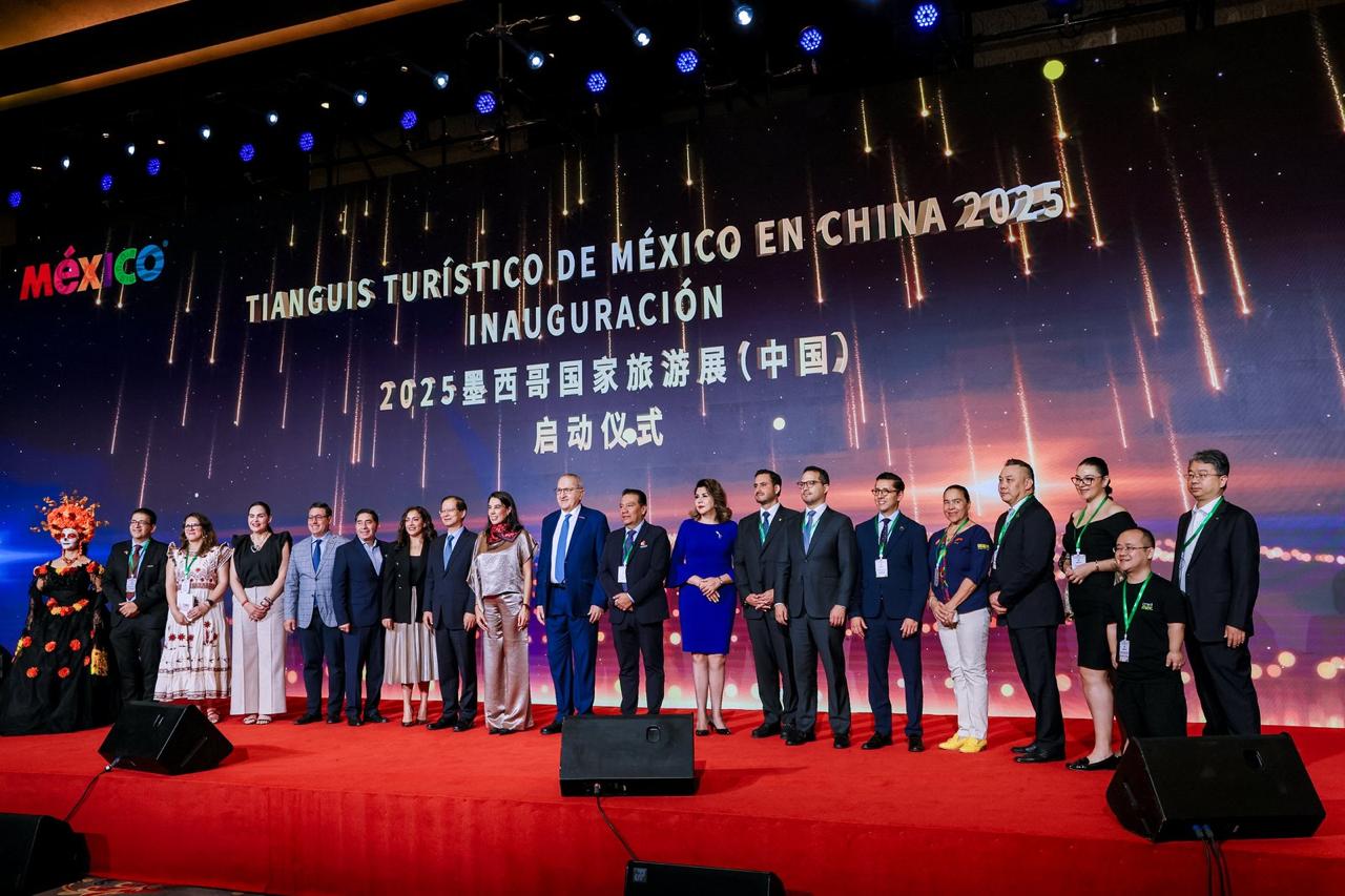 México conquista Beijing: Josefina Rodríguez Zamora encabeza histórica inauguración del primer Tianguis Turístico en China