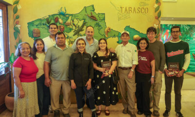 Rafael Mier y Lupita Vidal refuerzan valor del maíz criollo en conversatorio gastronómico En Tabasco se realizó un conversatorio sobre el maíz criollo, encabezado por Rafael Mier y la chef Lupita Vidal, que reunió a productores, estudiantes y cocineras para reflexionar sobre la milpa, la biodiversidad y el papel del maíz en la gastronomía https://larevistadelsureste.com
