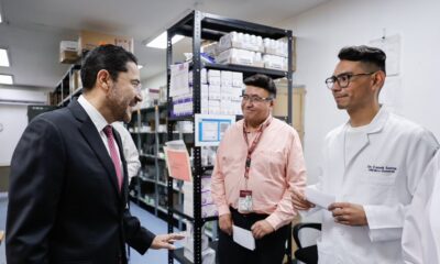 Anuncia Martí Batres inicio de nacionalización del servicio de Endoscopía del ISSSTE El director general del Instituto de Seguridad y Servicios Sociales de los Trabajadores del Estado (ISSSTE), Martí Batres Guadarrama, anunció el inicio del proceso de nacionalización del servicio de Endoscopía en el organismo, con la adjudicación de cuatro de 15 claves para la compra del equipo de última generación que se utiliza para brindar este procedimiento a la derechohabiencia. https://larevistadelsureste.com
