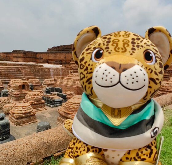 Temayín, mascota del Tren Maya, celebra su 1er aniversario con promociones especiales El Tren Maya festeja el primer aniversario de Temayín, su emblemática mascota que desde 2024 acompaña a los viajeros y simboliza la esencia cultural de la región sureste. https://larevistadelsureste.com