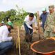 ¡Tabasco verde! Pueblo y gobierno superan 2.7 millones de árboles sembrados en histórica jornada Tabasco demostró este octubre que el compromiso con el medio ambiente es una prioridad para su gobierno y su ciudadanía. La Jornada de Reforestación 2025, encabezada por el gobernador Javier May Rodríguez en la piscifactoría “José Narciso Rovirosa” de Teapa, logró superar la meta inicial de 2.4 millones de árboles, alcanzando 2,737,034 ejemplares sembrados en todo el estado. La participación ciudadana de más de 18 mil personas, escuelas de todos los niveles y más de 50 empresas, fue clave para convertir esta actividad en un verdadero hito ambiental. https://larevistadelsureste.com