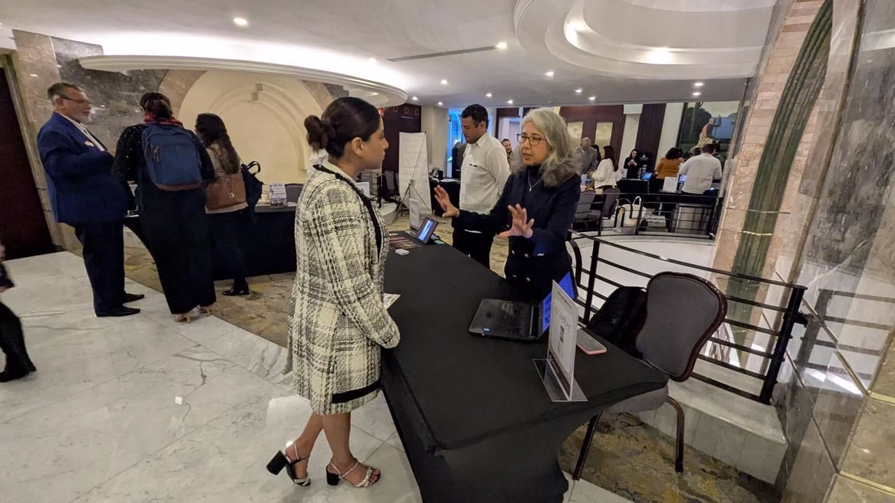Yucatán fortalece su proyección turística nacional durante la Semana Yucatán en México Con el propósito de fortalecer los vínculos empresariales entre el sector turístico de Yucatán y las principales agencias de viajes de México, la Secretaría de Fomento Turístico (Sefotur) realizó un encuentro de promoción como parte de las actividades de la Semana Yucatán en México. https://larevistadelsureste.com