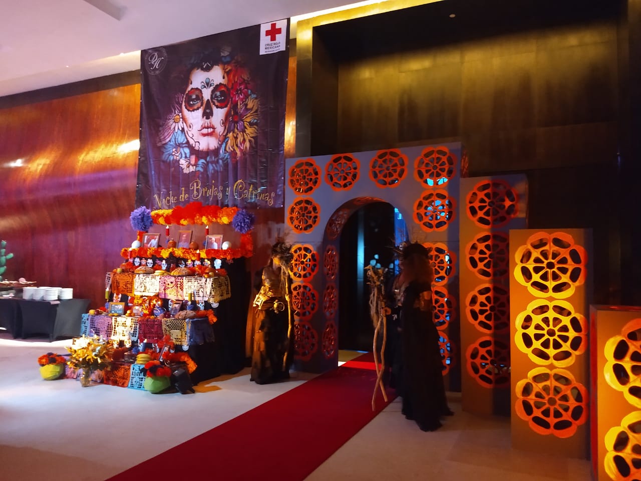 Damas Hoteleras de Cancún, alistan Noche de Brujas y Catrinas