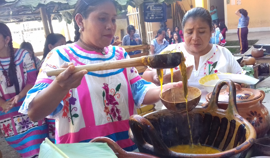 Alistan Feria Del Guasmole En Oaxaca