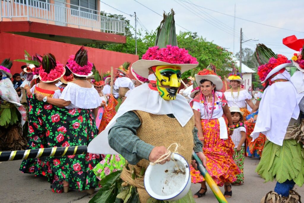 Déjate Maravillar Por La Tradicional “Danza Del Pocho” En El Carnaval ...
