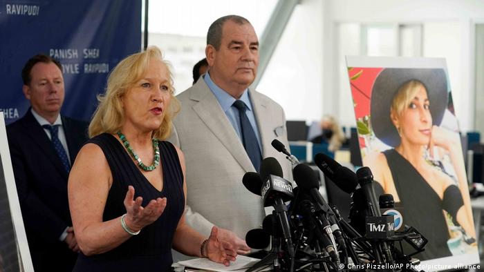 Alec baldwin: familia de halyna hutchins demanda al actor por homicidio culposo la revista del sureste mx 60791656 303