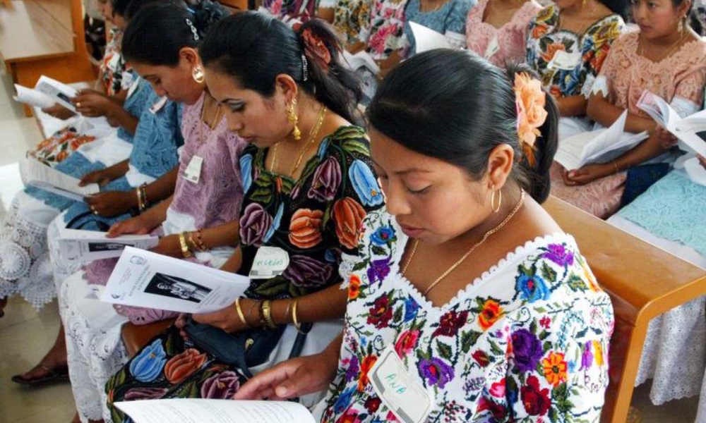 Lengua maya es patrimonio cultural intangible para el estado de yucatán la revista del sureste mx Lengua Maya Ahora Sera Obligatoria En Yucatan