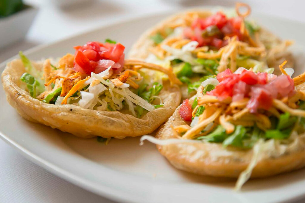 5 desayunos típicos de yucatán que tienes que probar la revista del sureste mx Panuchos Y Salbutes