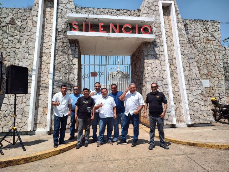 A 33 años de su muerte, realizan homenaje a chico che la revista del sureste mx 026A96Ba 97E8 445F 8434 8A53Fb822B6B 7794Bb3E Focus 0 0 732 549