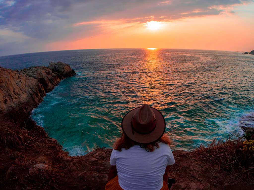 Punta cometa, el lugar perfecto para relajarse y difrutar de un jacuzzi natural en oaxaca la revista del sureste mx 20200829 1598676280 Atardecer En Punta Cometa Desde Puerto Tu Experiencia Iii