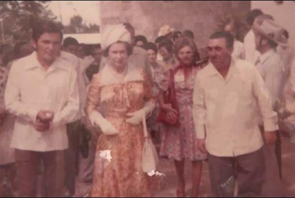 El día que la reina isabel ii visitó yucatán la revista del sureste mx Evxaivmxcaq0Sgx