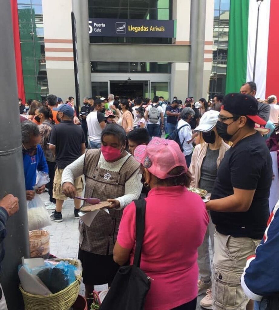 Acusa amlo clasismo por críticas a vendedora de tlayudas en el aifa la revista del sureste mx Fodbda9Xsaa6Lik