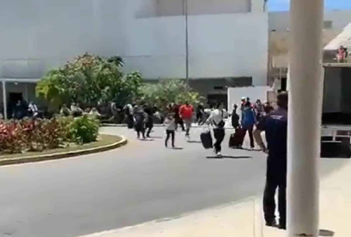 Reportan balacera en el Aeropuerto Internacional de Cancún