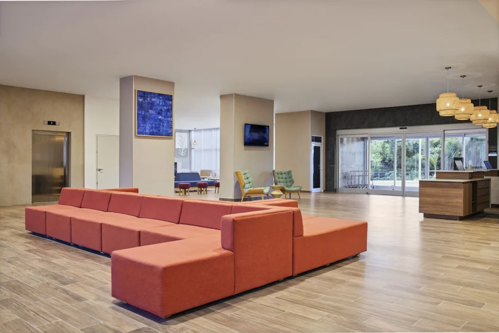 Lujo y comodidad en residence inn playa del carmen la revista del sureste mx Comodadidad Residence Inn