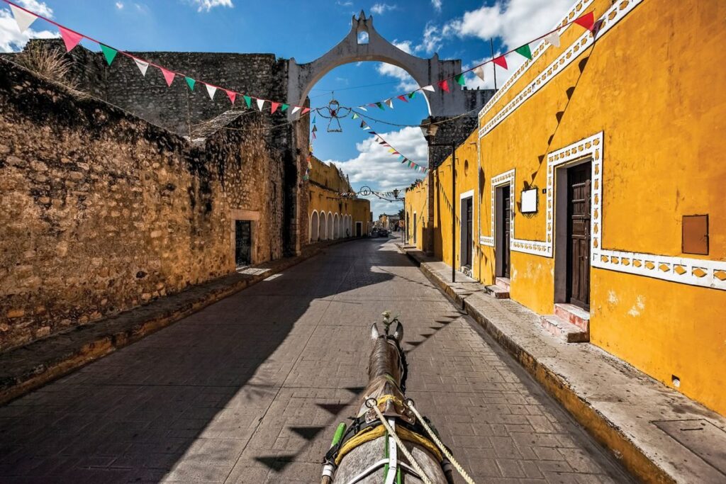 Abren casting para una película que se rodará en pueblo mágico de yucatán la revista del sureste mx Izamal Yucatan