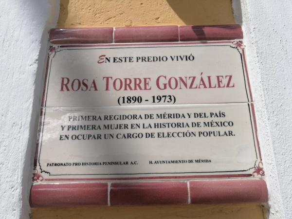 Rosa torre gonzález, la primera mexicana en ocupar un puesto de elección popular la revista del sureste mx Rosa Torre Gonzalez Placa.jpeg 88188414