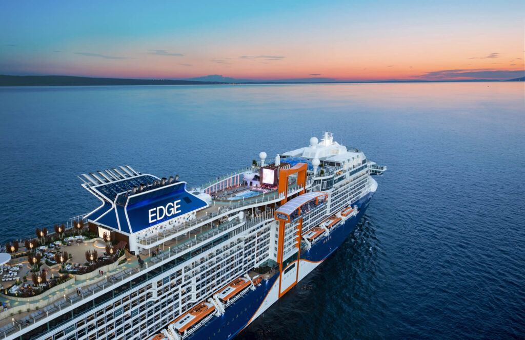 07 Exterior Barco Celebrity Edge