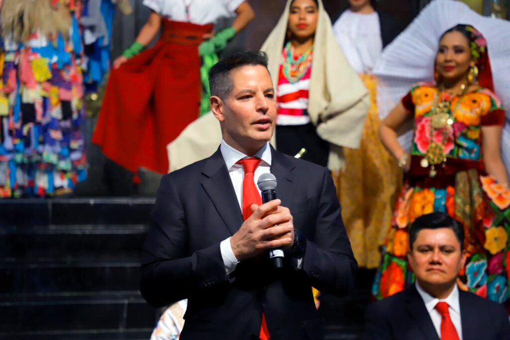 Presenta gobierno de oaxaca “julio, mes de la guelaguetza 2022” en palacio de bellas artes la revista del sureste mx Whatsapp Image 2022 04 06 At 3.42.43 Pm