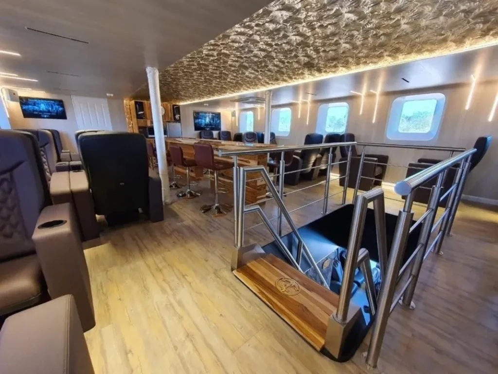 Buque Isla Maria6.Jpg 2117925592