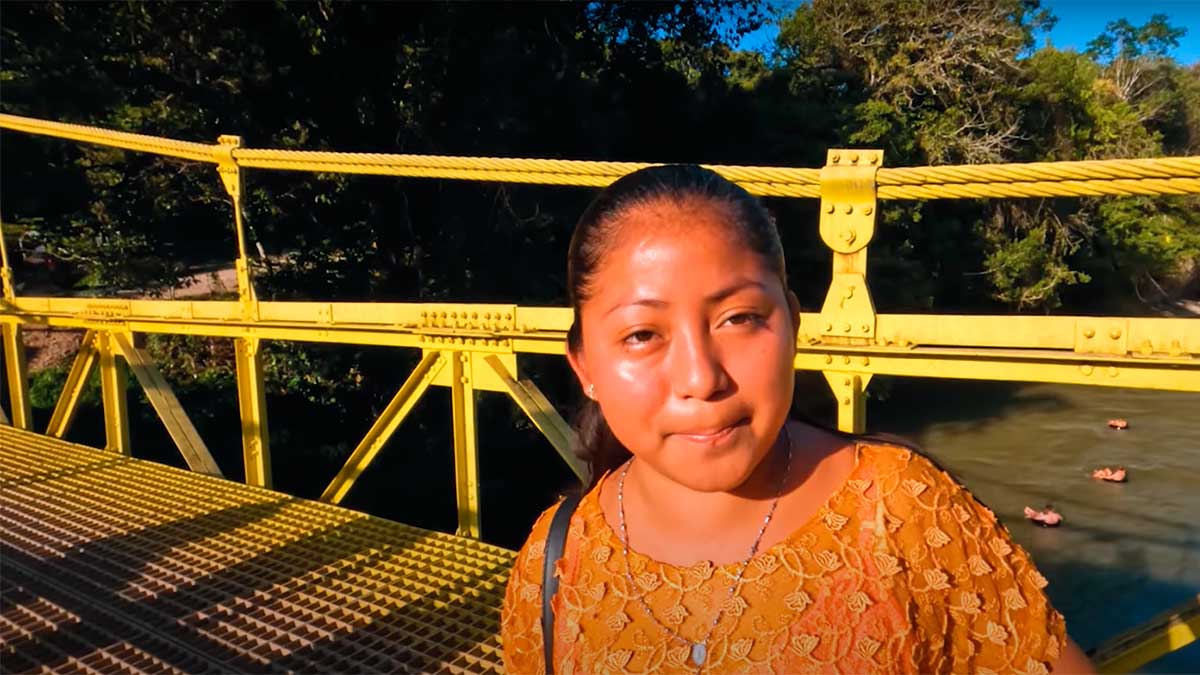 Nina Guatemala 100040