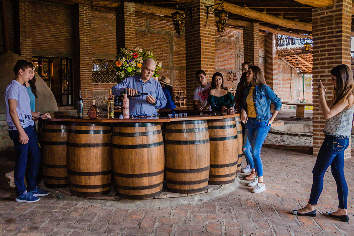 Pueblos Mágicos para verdaderos amantes del mezcal ¡Descúbrelos!