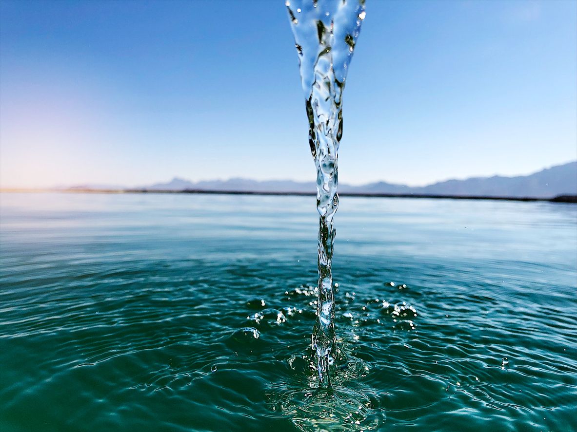 Elconsumo De Agua Medio Segun La Organizacion Mundial De La Salud Oms Deberia Estar Entre 50 Y 100 Litros De Agua Por Persona Al Dia