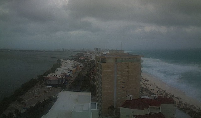 Quintana Roo: el paso del huracán Agatha castiga a la zona hotelera