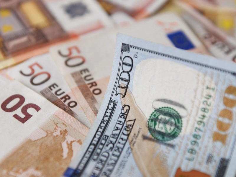 Euro cae por debajo del dólar por primera vez desde 2002 la revista del sureste mx Euro Dolar