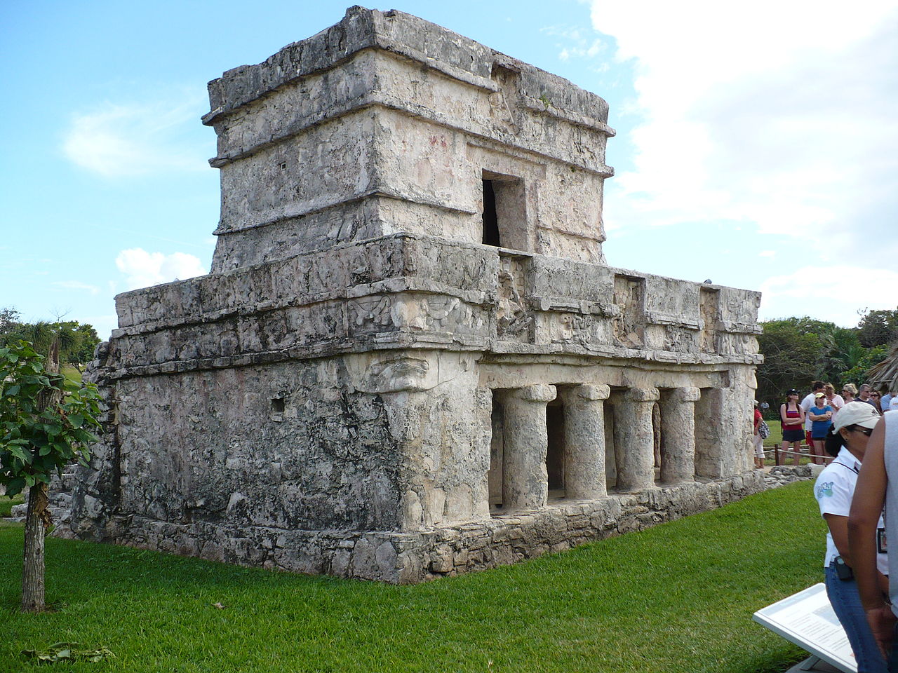 Tulum, el pueblo mágico de la riviera maya la revista del sureste mx 1280Px Templo Frescos Tulum