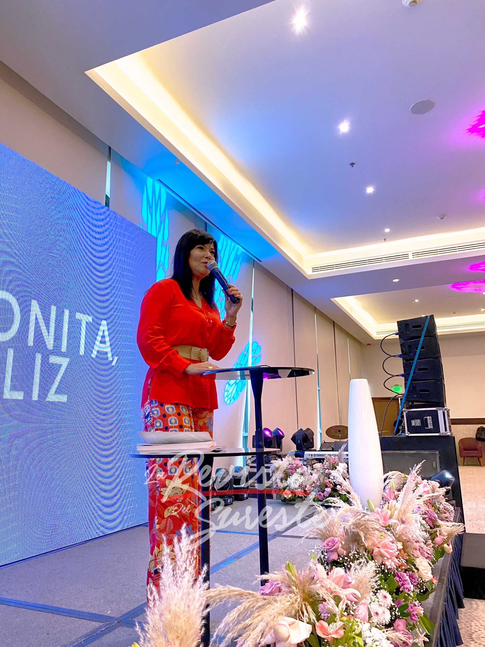 Mírate bonita, mírate feliz: Sonia Luna, te invita a descubrir quién eres, en su gira de libro en México