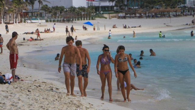 Cancún: hoteles creen que turistas de usa viajarán pese a la recesión la revista del sureste mx Cancun Viajeros