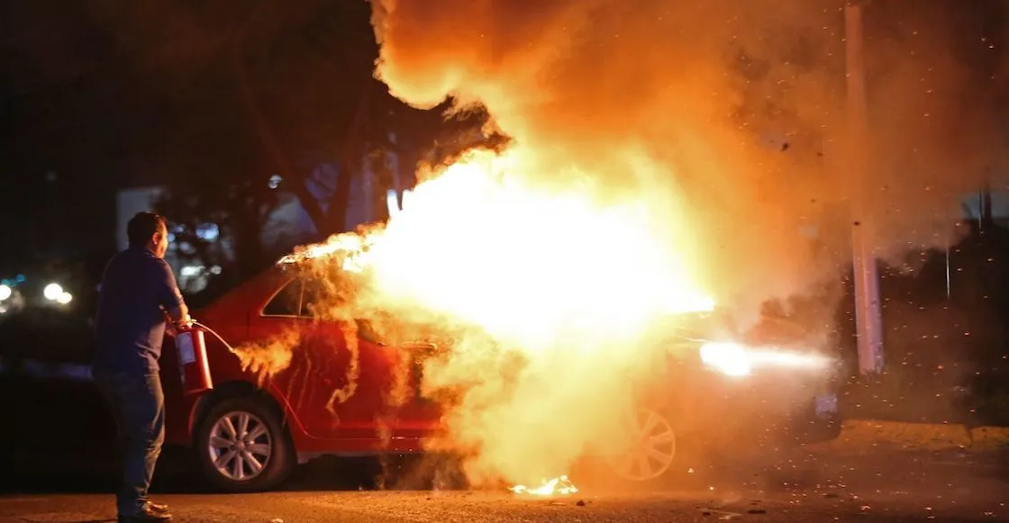 Violencia se desata en guanajuato: se reportan incendios en establecimientos y quema de vehículos la revista del sureste mx Jalisco Guanajuato Amlo